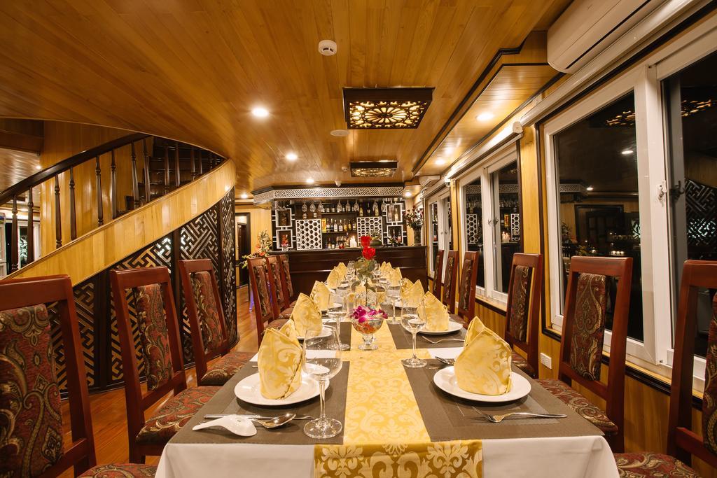 Cristina Diamond Cruise Hotel Ha Long Buitenkant foto