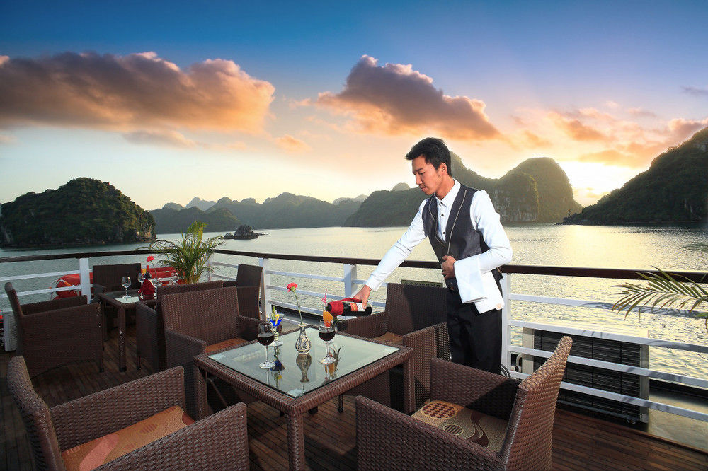 Cristina Diamond Cruise Hotel Ha Long Buitenkant foto