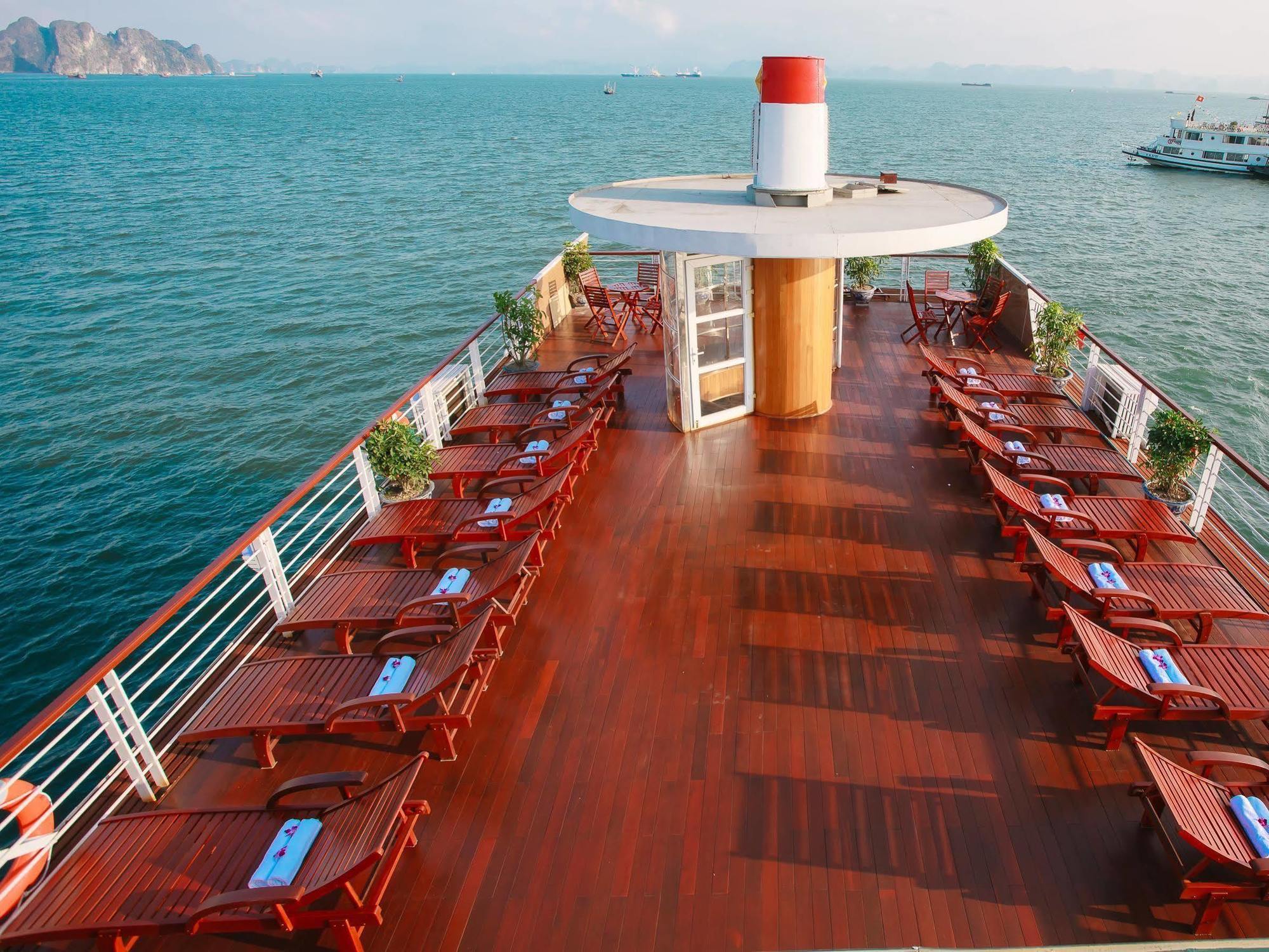 Cristina Diamond Cruise Hotel Ha Long Buitenkant foto